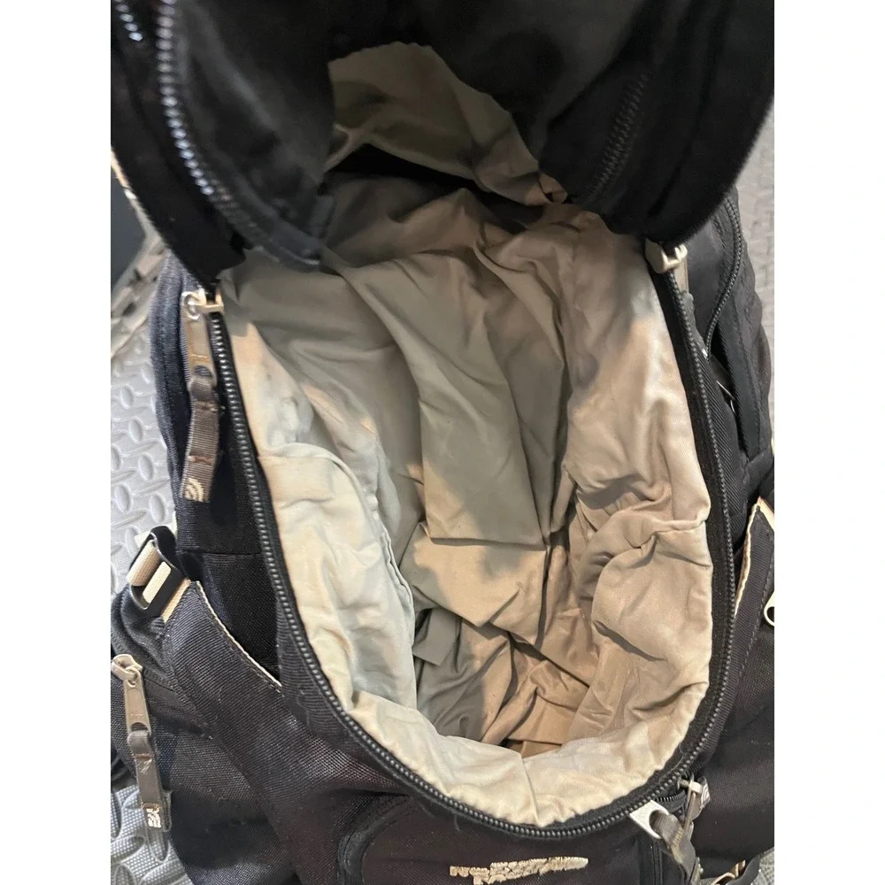 Vintage The North Face Backpack Unisex OS Black Hiking‎ Outdoor Daypack Bag
